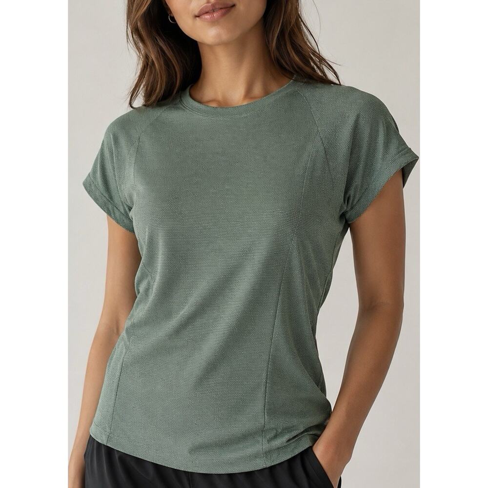 The American Outdoorsman Women S Green Performance Activewear Top Shirt UPF 50